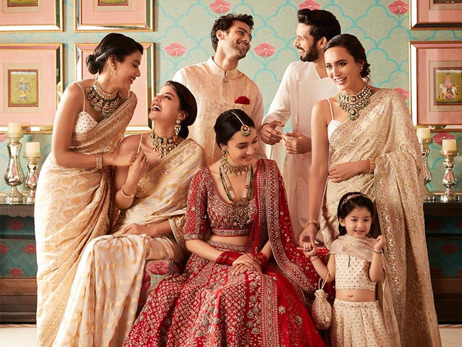 Empowerment and Identity: How Traditional Indian Clothing Celebrates Diversity