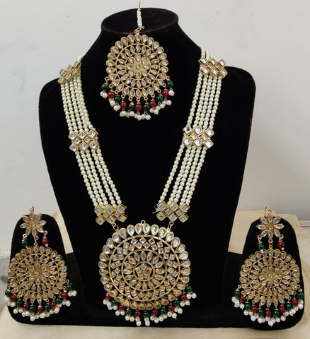 Gorgeous Kundan Rani Haar with Beautiful Big Size Earrings and Tika Set