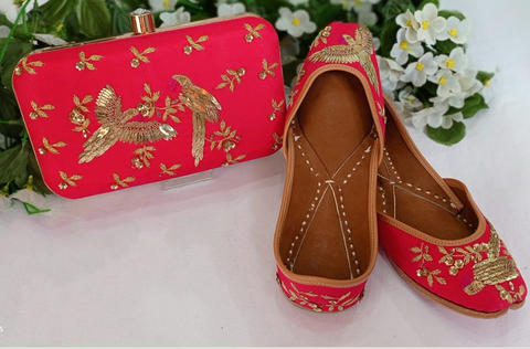Charming Red Color Pure Leather Hand Embroidery Work with Double Cushion Punjabi Jutti