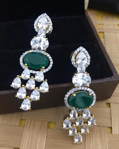 Golden Kundan Stone Earring Set