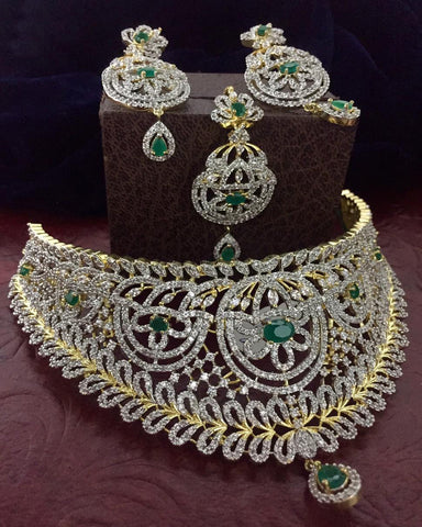Gold Finished Crystal Stone Choker Set
