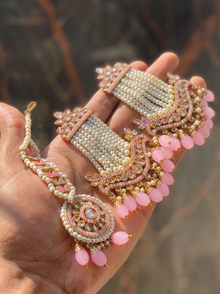 Gorgeous White and Pink Color Earring and Maang Tikka