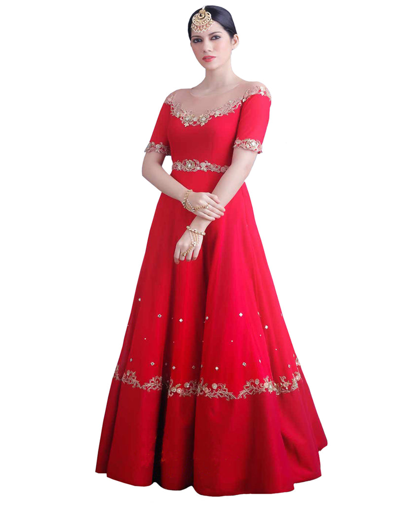 5 Color Embroidered New Designer Net Ladies Wear Gown, Half Sleeve at Rs  1350 in Surat