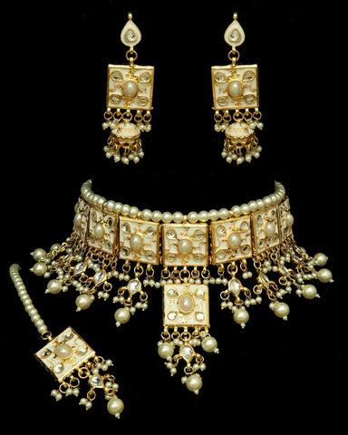 White Meena Kundan Pearl Choker Necklace Set