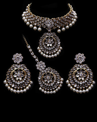 White Pearl Kundan Choker Necklace Set