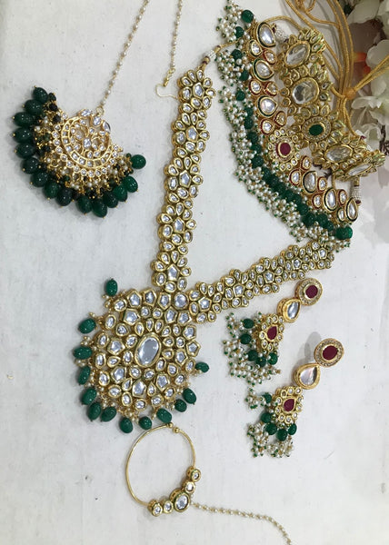 Gorgeous High Quality Kundan Necklace with Jhumka and Matha Tikka with Back Menakari