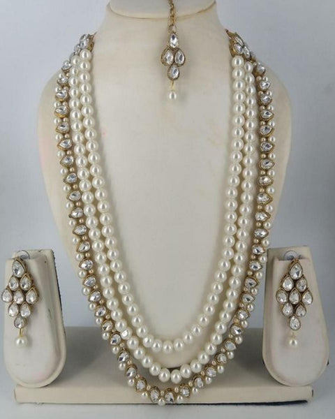 Beautiful White Color Necklace with Earrings and Matha Tikka for Special Occasion