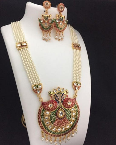 Beautiful Red, Green and White Color Necklace and Earrings with Charming White Pearls for Special Occasion