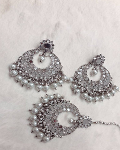 Beautiful Silver Color Earrings and Matha Tikka with Gorgeous White Color Pearls for Special Occasion