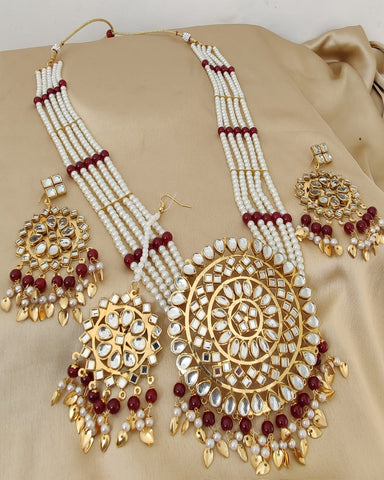 Excellent Golden Color Mirror Necklace, Earrings and Matha Tikka with Beautiful Maroon Color Pearls for Special Occasion