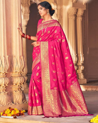 Charming Pink Color Silk Saree Weaving with Beautiful Tassel for Special Occasion