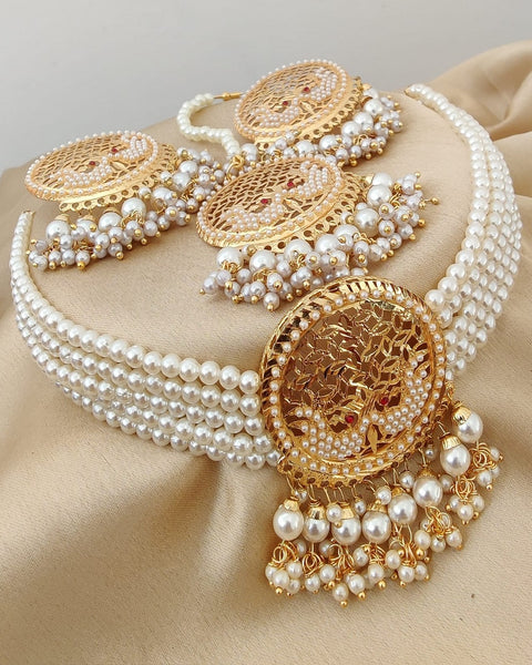 Classic Golden Color Necklace, Earrings and Matha Tikka for Special Occasion