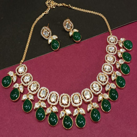 Golden & Green Color Beautiful Lustrous Necklace