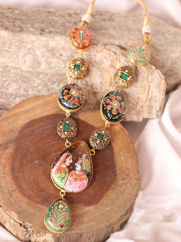 Priented Designer Kundan Necklace