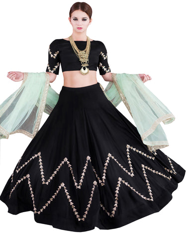 Black Color Box Pleated Lahengha