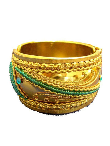 Golden & Green crystal stones and glass beads Bracelet