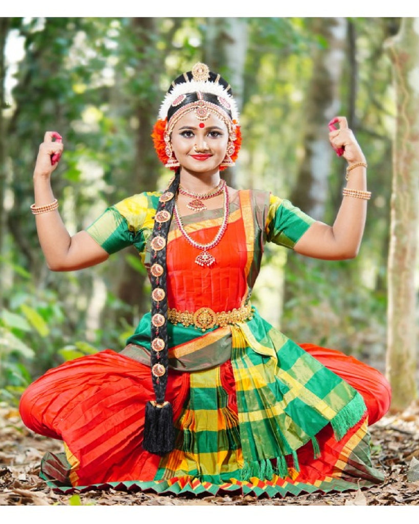 Beautiful Red, Green and Yellow Color Classical Dance Kuchipudi ...