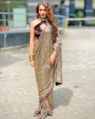 Gorgeous Georgette Fabric Lustrous Saree with Sequins Work